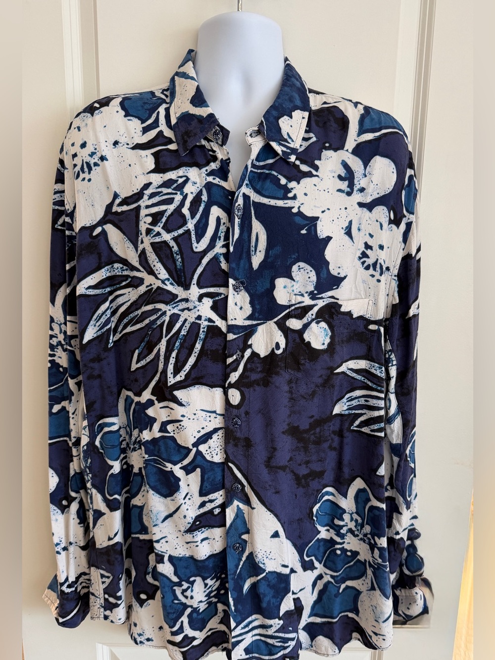 Jams World Men’s Hawaiian Aloha Long Sleeve Shirt, XXL, “Lei”, Great Condition